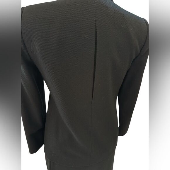 Christian Dior 2 petite Ribbed Skirt Suit Set Vintage - Picture 4 of 16